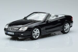 Mercedes SL500 R230 Schwaarz Norev 1:18