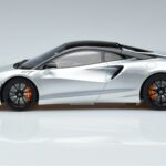 McLaren McLaren Artura Coupé Argent GT Spirit 1:18 1:18 Résine