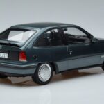 Opel Opel Kadett E GSi Blau Metallic Norev 1:18 1:18 Metal