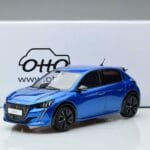 Peugeot Peugeot 208 GT Line Blau Otto 1:18 1:18 Résine