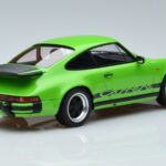 Porsche Porsche 911 3.2 Carrera Coupé Vert Lime GT Spirit 1:18 1:18 Résine