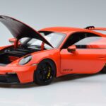 Porsche Porsche 911 992 GT3 Coupe Orange Norev 1:18 1:18 Metal