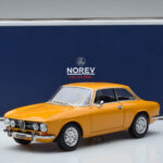 Alfa Romeo 1750 GTV Jaune Norev 1:18 - image 7 of 7