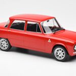 Alfa Romeo Giulia Nuova Super Rouge Custom Wheels MCG 1:18 - image 4 of 6