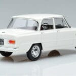 Alfa Romeo Giulia Ti Super Norev 1:18 187970 Métal - image 2 of 6