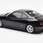 Alfa Romeo GTV V6 916 Noir Otto 1:18 - image 5 of 6