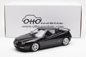 Alfa Romeo GTV V6 916 Noir Otto 1:18 OT1057 Résine — image 6 sur 6