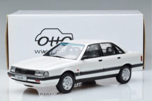 Audi 200 Quattro C3 Blanc Otto 1:18 OT408 Résine — image 6 sur 6