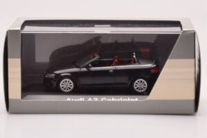 Audi A3 8P Cabriolet Noir Minichamps 1:43 5010803333 Métal — image 4 sur 4