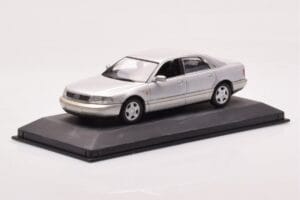 Audi A8 D2 Argent Bande Verte Minichamps 1:43 AUDI-264455 Métal — image 2 sur 4
