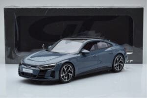 Audi E-Tron GT Gris GT Spirit 1:18 GT393 Résine — image 6 sur 6