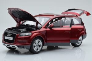 Audi Q7 4L Rouge Grenat Kyosho 1:18 09222R Métal — image 2 sur 8