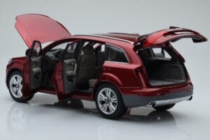 Audi Q7 4L Rouge Grenat Kyosho 1:18 09222R Métal — image 5 sur 8