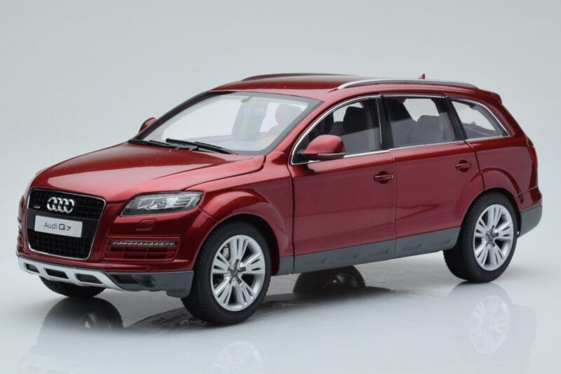 Audi Q7 4L Rouge Grenat Kyosho 1:18