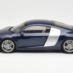 Audi R8 4.2 FSI V8 Bleu Kyosho 1:18 - image 4 of 8