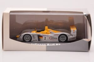 Audi R8 Infineon #2 Winner ALMS Petit Le Mans 2002 Minichamps 1:43 400021382 Métal — image 4 sur 4