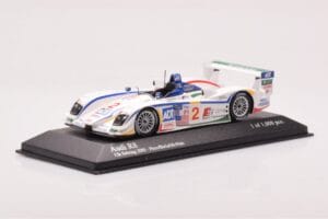 Audi R8 #2 E. Pirro / F. Biela / A. McNish 12 Hours of Sebring 2nd Place 2005 Minichamps 1:43 400051302 Métal — image 2 sur 4
