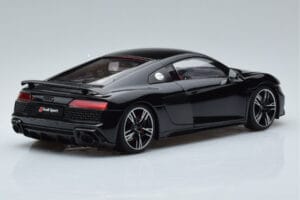 Audi R8 Performance Noir Kengfai 1:18 VAKF-0353 Métal — image 3 sur 10