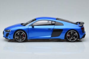 Audi R8 Performance Bleu Kengfai 1:18 VAKF-0355 Métal — image 5 sur 10