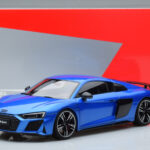Audi R8 Performance Bleu Kengfai 1:18 - image 10 of 10