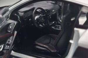 Audi R8 Performance Argent Kengfai 1:18 VAKF-0354 Métal — image 8 sur 10