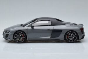 Audi R8 Spyder Performance Nardo Gris Kengfai 1:18 VAKF-0352 Métal — image 5 sur 11