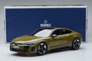 Audi RS E-Tron GT Olive Norev 1:18 188380 Métal — image 6 sur 6