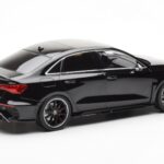 Audi RS3 8Y Berline Noir MCG 1:18 - image 2 of 6