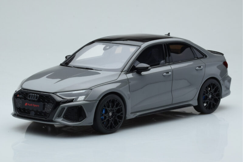 Audi RS3 8Y Berline Performance Edition Gris GT Spirit 1:18