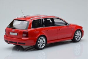 Audi RS4 B5 Avant Rouge Otto 1:18 OT1026B Résine — image 2 sur 6