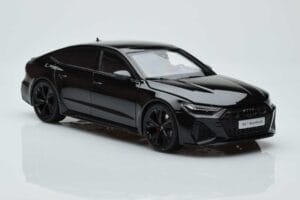Audi RS7 C8 Sportback Foncé Kengfai 1:18 VAKF-0331 Résine — image 5 sur 7