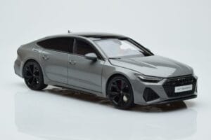 Audi RS7 C8 Sportback Gris Kengfai 1:18 VAKF-0333 Résine — image 5 sur 7