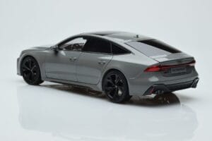 Audi RS7 C8 Sportback Gris Kengfai 1:18 VAKF-0333 Résine — image 6 sur 7