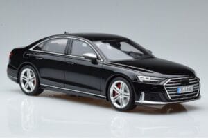 Audi S8 D5 Mythos Noir Asia Edition GT Spirit 1:18 CLDC019 Résine — image 4 sur 6