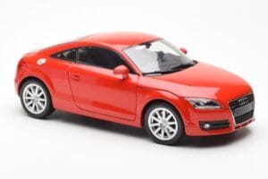 Audi TT 8J Rouge Métallique Minichamps 1:18 100015021 Métal — image 6 sur 8