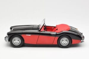Austin-Healey 3000 Mk I Spider Noir Rouge Kyosho 1:18 08141KR Métal — image 4 sur 8