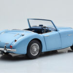 Austin-Healey 3000 Mk1 BN7 Bleu Kyosho 1:18 - image 4 of 8