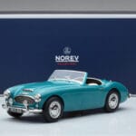 Austin-Healey 3000 Mk1 Roadster Norev 1:18 182600 Métal - image 6 of 6