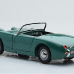 Austin-Healey Sprite Vert Kyosho 1:18 - image 7 of 8