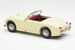 Austin-Healey Sprite Mk I Open Old English Blanc Kyosho 1:18 08953EW Métal — image 7 sur 8