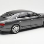 Bentley Flying Spur W12 Granite Gris Kyosho 1:18 - image 3 of 8