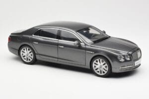 Bentley Flying Spur W12 Granite Gris Kyosho 1:18 08891GN Métal — image 6 sur 8