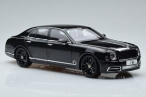 Bentley Mulsanne W.O. Edition By Mulliner Noir Almost Real 1:18 830508 Métal — image 6 sur 11