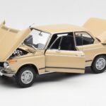BMW 2002 Ti E10 Sahara Beige Kyosho 1:18 - image 2 of 8
