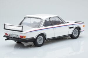 BMW 3.0 CSL E9 Blanc Dealer Edition Minichamps 1:18 80435A5D020 Métal — image 3 sur 7