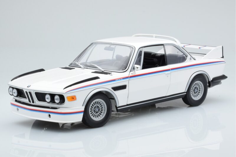 BMW 3.0 CSL E9 Blanc Dealer Edition Minichamps 1:18