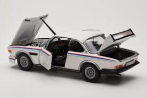 BMW 3.0 CSL E9 Blanc Heritage Edition Minichamps 1:18 80432411550 Métal — image 5 sur 8