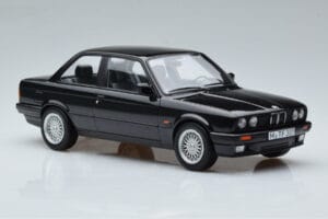 BMW 325i E30 Noir Norev 1:18 183203 Métal — image 4 sur 6