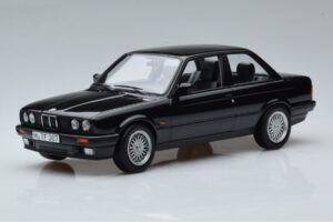 BMW 325i E30 Noir Norev 1:18
