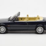 BMW 325i E30 Cabriolet Bleu Otto 1:18 - image 3 of 6